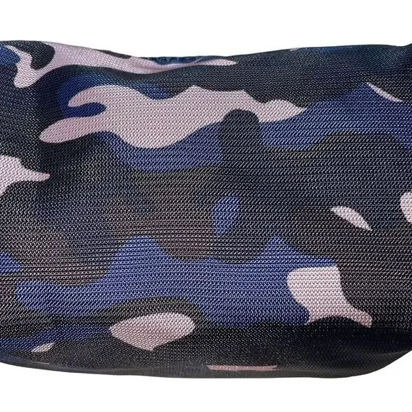 Scunci Mod Camouflage Travel Bag - Picture 12 of 13
